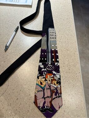 Cartoon Network Hanna Barbera Neck Tie Baseball Team Fred George & Yogi Bear